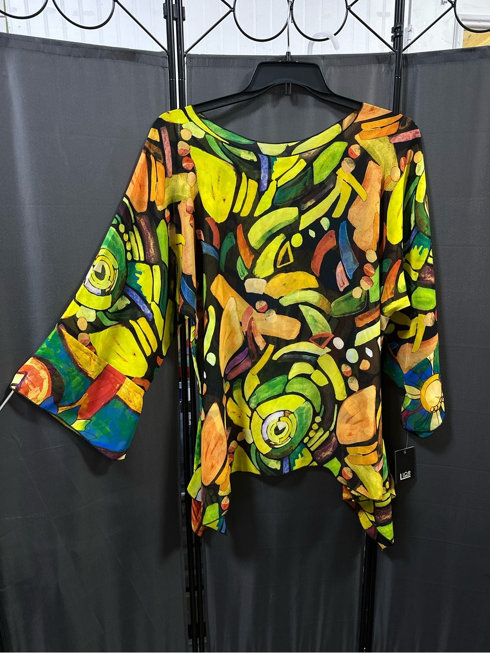 LIOR Colorful OS Abstract Print Tunic Top Vibrant Art to Wear Maximalist NWT
